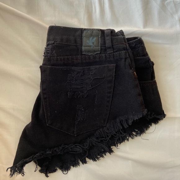 One Teaspoon Bonita’s shorts - Picture 4 of 7